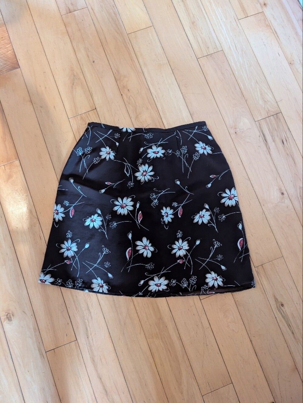 Vintage Floral Mini Skirt - Brown with White & Pink Flowers